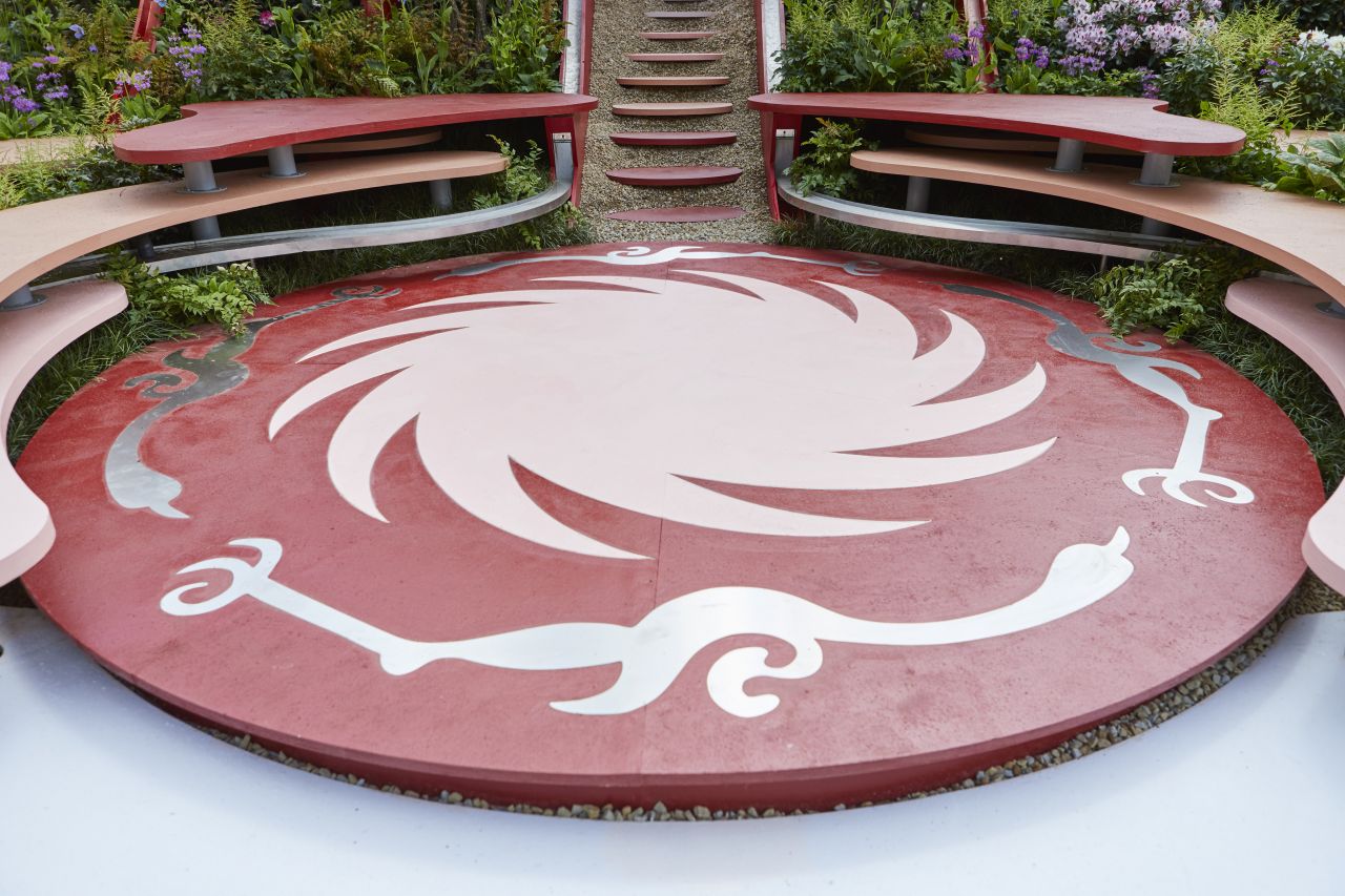 floor paint in bespoke colours for walkways at chelsea flower show for architects
