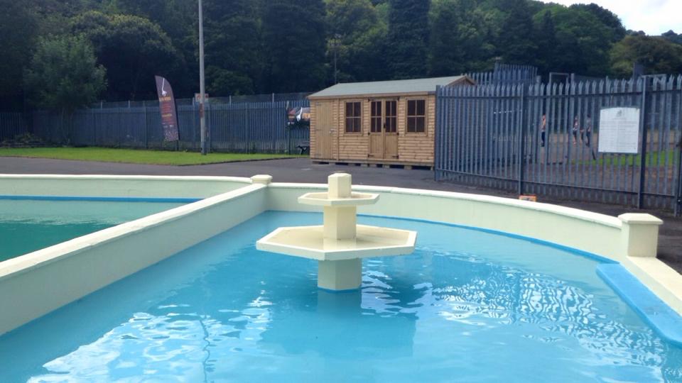 paints for paddling pool refurbishment