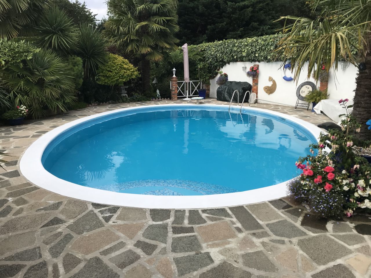 waterbased swimming pool paint